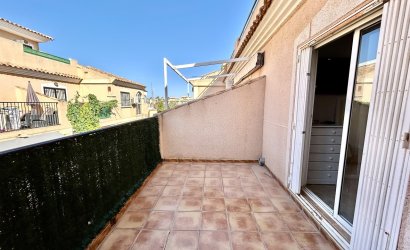 Herverkoop - Town House -
La Zenia - Costa Blanca
