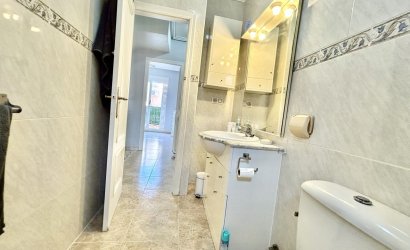 Herverkoop - Town House -
La Zenia - Costa Blanca