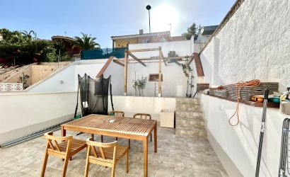 Herverkoop - Town House -
Los Balcones - Costa Blanca