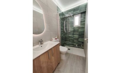 Herverkoop - Apartment Penthouse -
Punta Prima - Costa Blanca