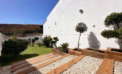 Herverkoop - Villa -
San Miguel de Salinas - Inland