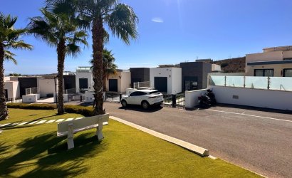 Herverkoop - Villa -
San Miguel de Salinas - Inland