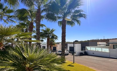 Herverkoop - Villa -
San Miguel de Salinas - Inland