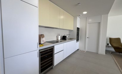 Herverkoop - Apartment -
Altos de los Monteros - Inland
