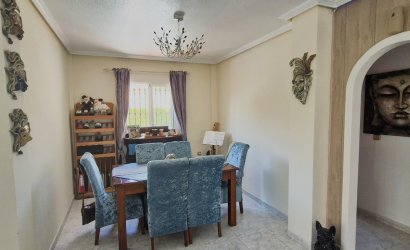 Herverkoop - Villa -
Villamartin - Costa Blanca