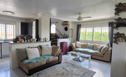 Herverkoop - Villa -
Villamartin - Costa Blanca