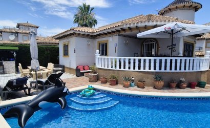 Herverkoop - Villa -
Villamartin - Costa Blanca