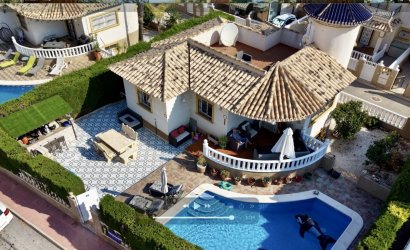 Herverkoop - Villa -
Villamartin - Costa Blanca