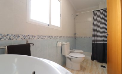 Herverkoop - Apartment -
Almoradí - Almoradi - Town