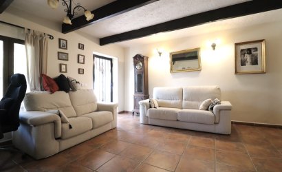 Herverkoop - Country House -
Albatera - Albatera - Country