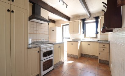 Herverkoop - Country House -
Albatera - Albatera - Country