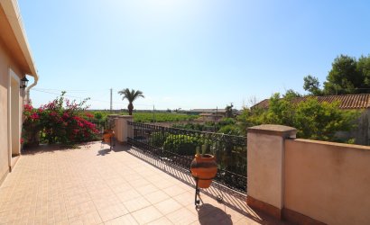 Herverkoop - Country House -
Albatera - Albatera - Country