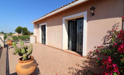 Herverkoop - Country House -
Albatera - Albatera - Country