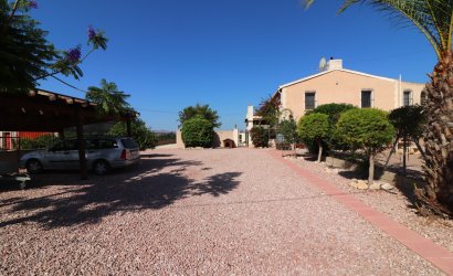 Herverkoop - Country House -
Albatera - Albatera - Country