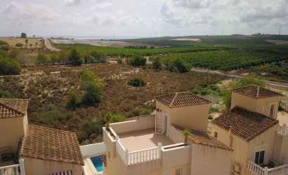 Herverkoop - Villa -
San Miguel de Salinas - Lake View Mansions