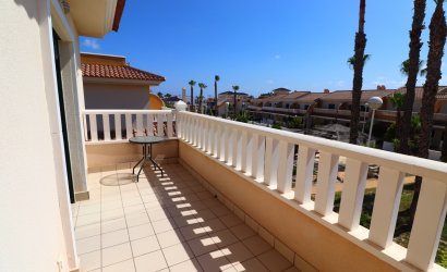 Herverkoop - Herenhuis -
Ciudad Quesada - Doña Pepa