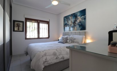 Herverkoop - Villa -
Formentera del Segura - Fincas de La Vega