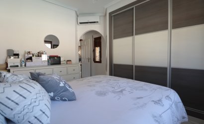 Herverkoop - Villa -
Formentera del Segura - Fincas de La Vega