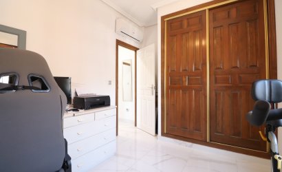 Herverkoop - Villa -
Formentera del Segura - Fincas de La Vega