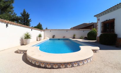 Herverkoop - Villa -
Formentera del Segura - Fincas de La Vega
