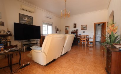 Herverkoop - Country House -
Albatera - Albatera - Country