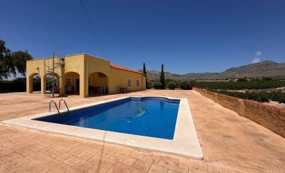 Herverkoop - Country House -
Albatera - Albatera - Country