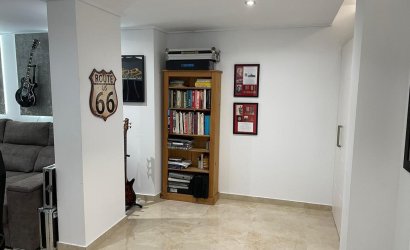 Herverkoop - Villa -
Villamartin - El Galan
