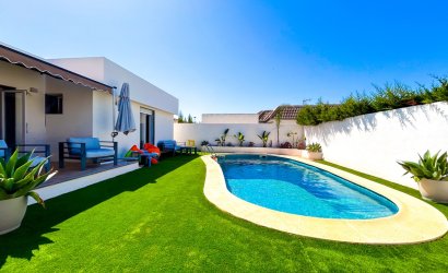 Herverkoop - Villa -
Mar de Cristal - Costa Calida