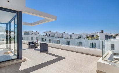 Herverkoop - Town House -
Fuengirola - Costa del Sol