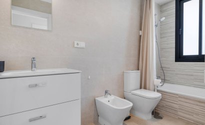 Herverkoop - Town House -
Fuengirola - Costa del Sol