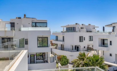 Herverkoop - Town House -
Fuengirola - Costa del Sol