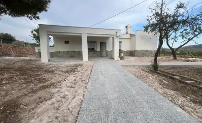 Herverkoop - Villa -
La Solana