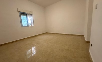 Herverkoop - Villa -
La Solana