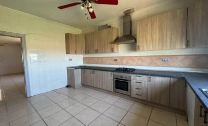 Herverkoop - Finca -
Dolores - Comunidad Valenciana