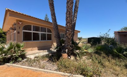 Herverkoop - Finca -
Dolores - Comunidad Valenciana