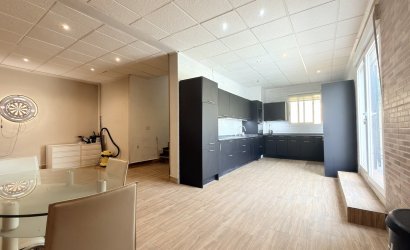 Herverkoop - Villa -
El Galan - Inland