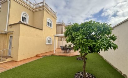 Herverkoop - Villa -
Torrevieja - Costa Blanca