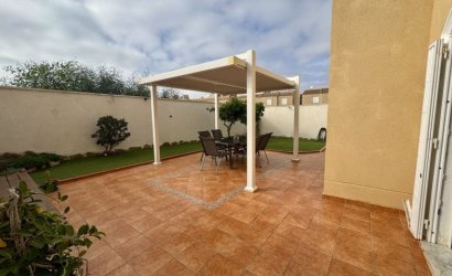 Herverkoop - Villa -
Torrevieja - Costa Blanca