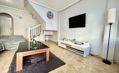 Herverkoop - Town House -
La Zenia - Costa Blanca