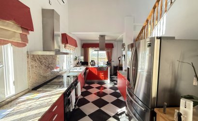 Revente - Villa -
Villamartin - Costa Blanca