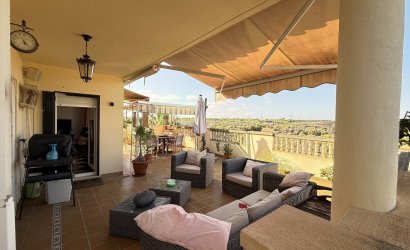 Revente - Villa -
Villamartin - Costa Blanca