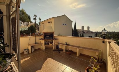 Revente - Villa -
Villamartin - Costa Blanca