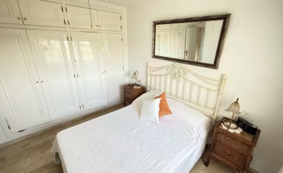Revente - Villa -
Villamartin - Costa Blanca
