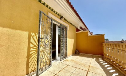 Herverkoop - Town House -
Ciudad Quesada - Costa Blanca