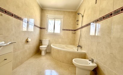 Herverkoop - Town House -
Ciudad Quesada - Costa Blanca