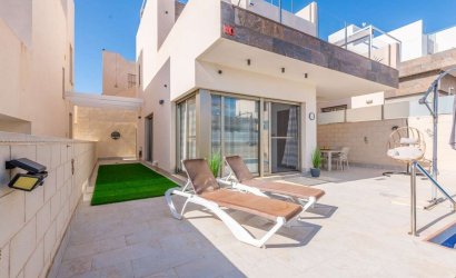 Revente - Villa -
Orihuela Costa - Costa Blanca