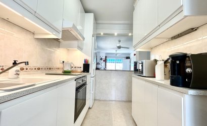 Herverkoop - Villa -
Villamartin - Costa Blanca