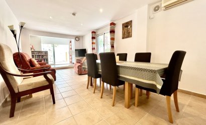 Herverkoop - Villa -
Villamartin - Costa Blanca