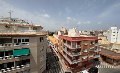 Herverkoop - Apartment -
Torrevieja - Acequion