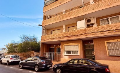 Herverkoop - Apartment -
Torrevieja - Playa del Cura